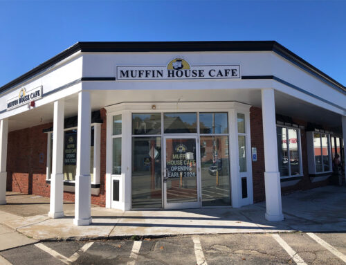 Custom Flat PVC Signs with 3D Letters Installed at Muffin House Cafe
